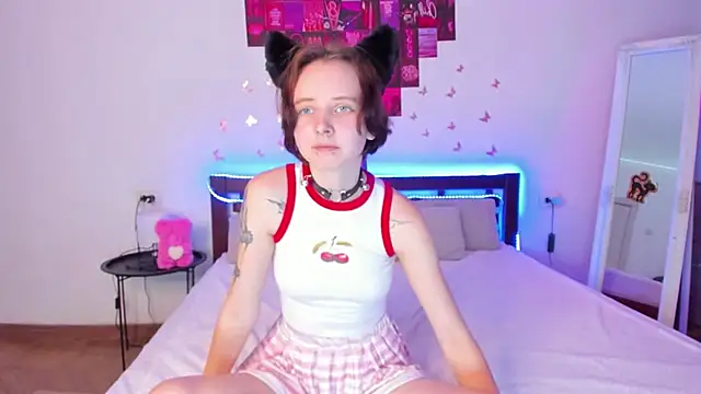 OliviaFlex online show from 6, 11, 2025