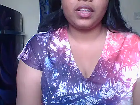 Snapshot of Mathi_cam chatting on 10, 1, 2026 Mathi cam online show from 10, 1, 2026