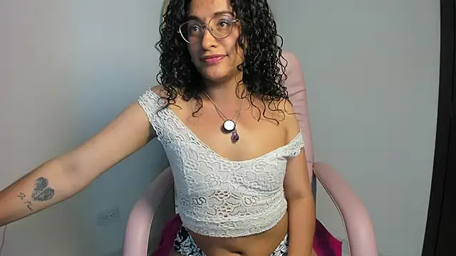 misslya00 online show from 30, 11, 2025