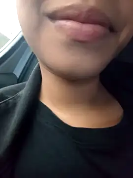 Morenaizzy online show from 6, 11, 2025