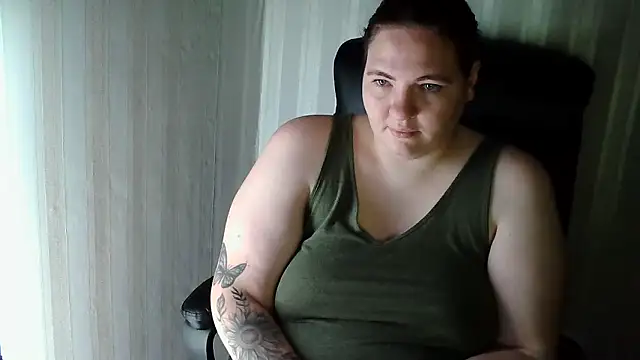 XLisaBlueXsS online show from 12, 11, 2025