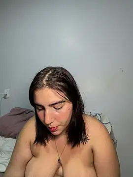 Snapshot of lele_inocente chatting on 3, 5, 2026 lele inocente online show from 3, 5, 2026