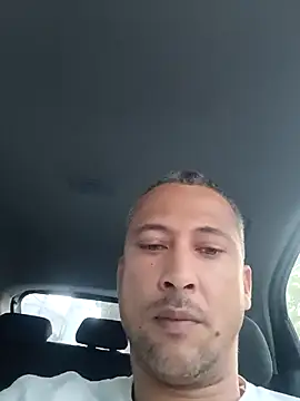 Arrombador20 online show from 15, 4, 2026