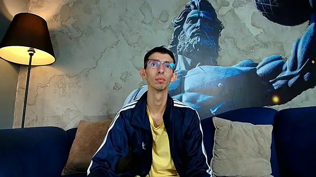 ZyroNight online show from 14, 11, 2025