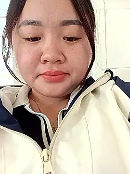 Bee-bgolden online show from 15, 11, 2025