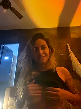 kaakzinha online show from 4, 11, 2025