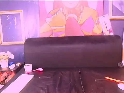 Slipperyebony online show from 19, 12, 2025