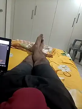 Snapshot of RubyEntity chatting on 7, 11, 2025 RubyEntity online show from 7, 11, 2025