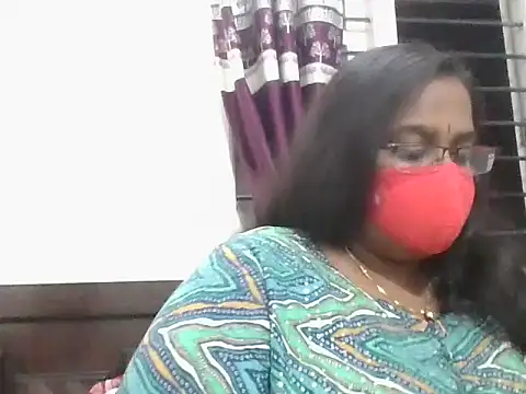 hootypriya online show from 10, 3, 2026