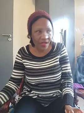 Snapshot of Mommy_Sienna chatting on 13, 5, 2026 Mommy Sienna online show from 13, 5, 2026