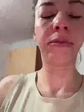 EdaQueen online show from 6, 2, 2026