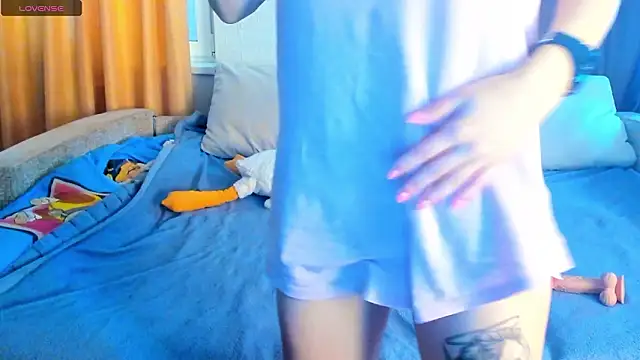 Eva purrr  online show from 4, 2, 2026