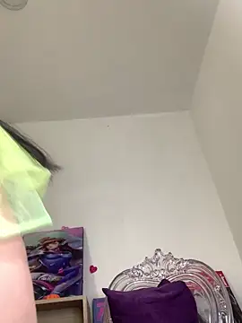 violettabond online show from 17, 3, 2026