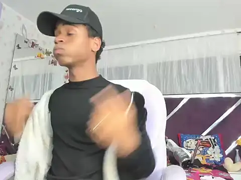 Snapshot of Santy_bigcock_01 chatting on 11, 1, 2026 Santy bigcock 01 online show from 11, 1, 2026