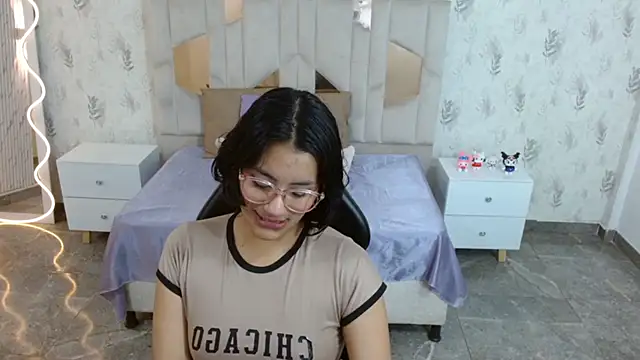 PEACHY TAY online show from 14, 1, 2026