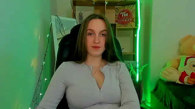 Nesie-Stoun online show from 3, 12, 2025