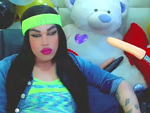 Snapshot of NharaBigCock chatting on 11, 2, 2026 NharaBigCock online show from 11, 2, 2026