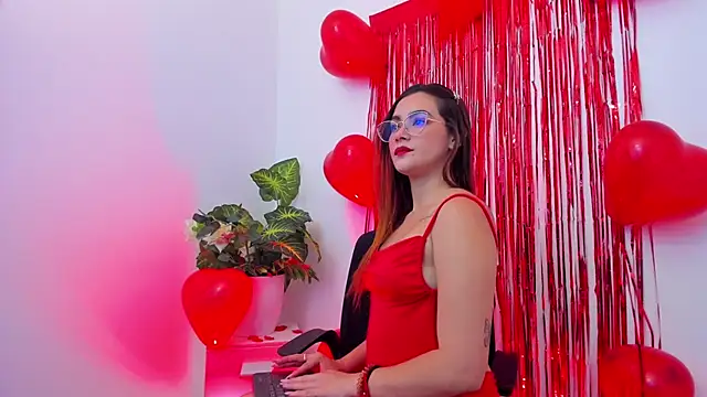 SaraAlvarezx online show from 15, 2, 2026