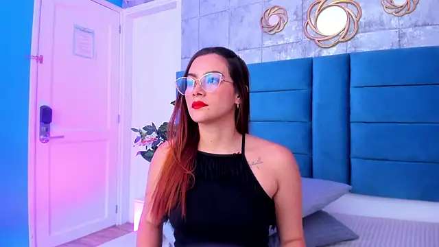 SaraAlvarezx online show from 26, 2, 2026