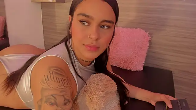 Taylor walton online show from 28, 11, 2025