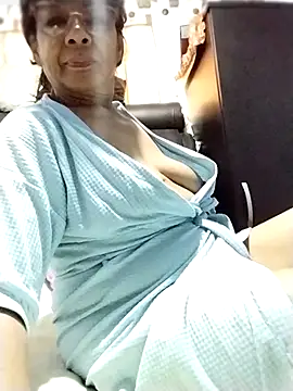 Marylinmiller online show from 8, 11, 2025