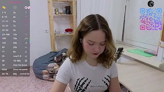 AlissaGerardo online show from 17, 2, 2026