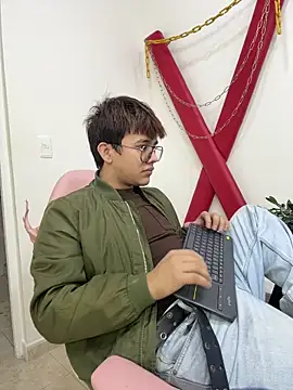 benjiDom online show from 10, 11, 2025