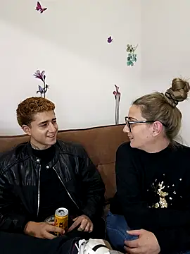 minervaystiven online show from 12, 11, 2025