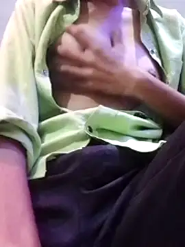 Snapshot of Isha_kumari_69 chatting on 13, 11, 2025 Isha kumari 69 online show from 13, 11, 2025