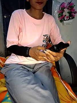 Isha kumari 69 online show from 11, 4, 2026