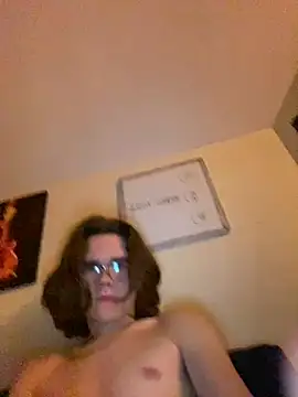 Snapshot of XxAdenxX chatting on 15, 5, 2026 XxAdenxX online show from 15, 5, 2026