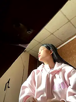 Snapshot of Beolulu chatting on 17, 1, 2026 Beolulu online show from 17, 1, 2026