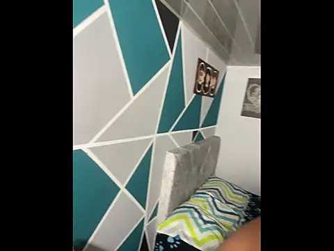 Mike and Rayan online show from 22, 12, 2025