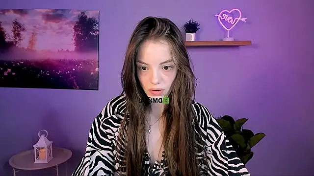 mia starrr  online show from 25, 11, 2025