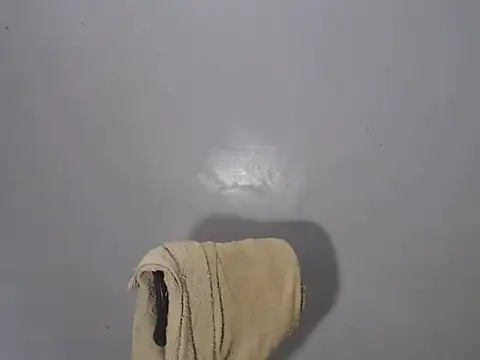 Urhotsilverboy online show from 14, 4, 2026