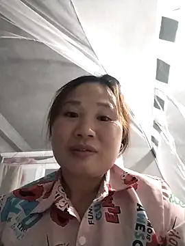 Snapshot of MINSSA502 chatting on 8, 11, 2025 MINSSA502 online show from 8, 11, 2025