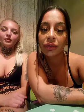 joey layla online show from 5, 11, 2025