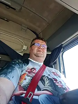 Snapshot of Grase44 chatting on 8, 5, 2026 Grase44 online show from 8, 5, 2026