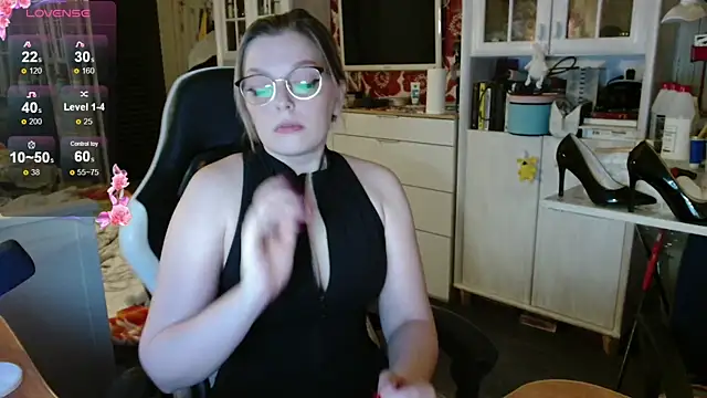 dominyantrix online show from 29, 11, 2025