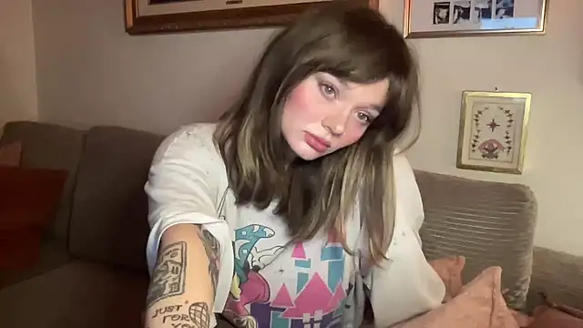 angelgirl98 online show from 6, 2, 2026