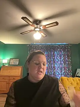 RealWoman84 online show from 11, 11, 2025