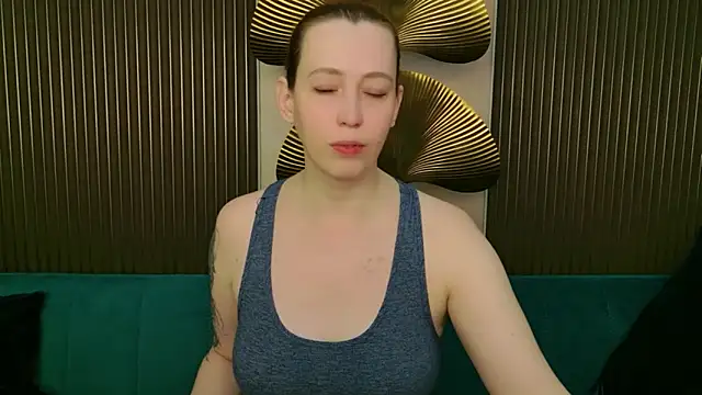 Evie Berret online show from 28, 3, 2026