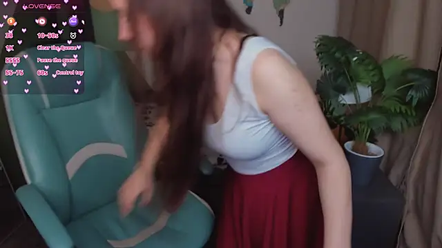 Snapshot of Esther_Bright chatting on 13, 11, 2025 Esther Bright online show from 13, 11, 2025