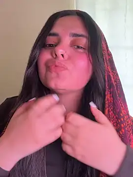 candicewest  online show from 20, 4, 2026