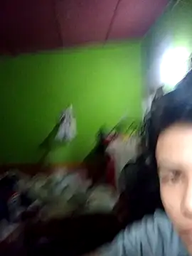 Luiguitw18 online show from 9, 11, 2025