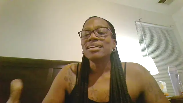 SweetParadise00 online show from 6, 11, 2025