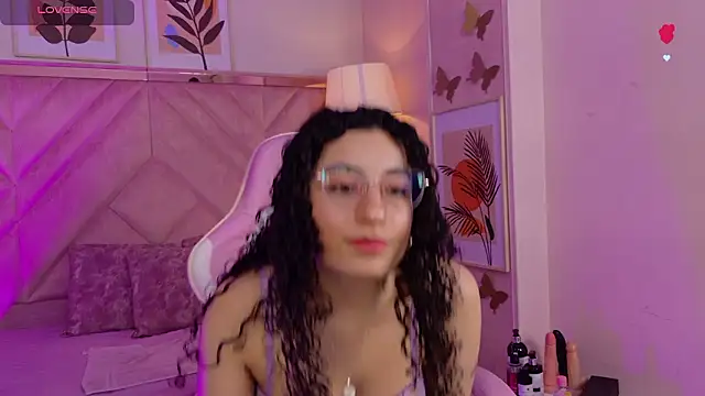 DemiJones  online show from 14, 2, 2026