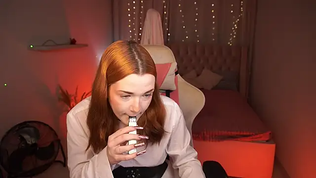 AvaRyder online show from 11, 11, 2025