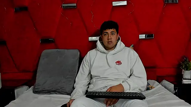 Emmaanddarling online show from 15, 1, 2026