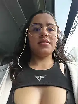 Snapshot of ALEJA__22 chatting on 15, 7, 2026 ALEJA 22 online show from 15, 7, 2026